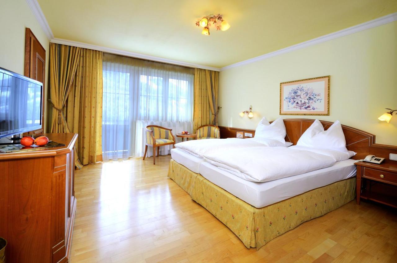 Hotel Eva,garden 4*